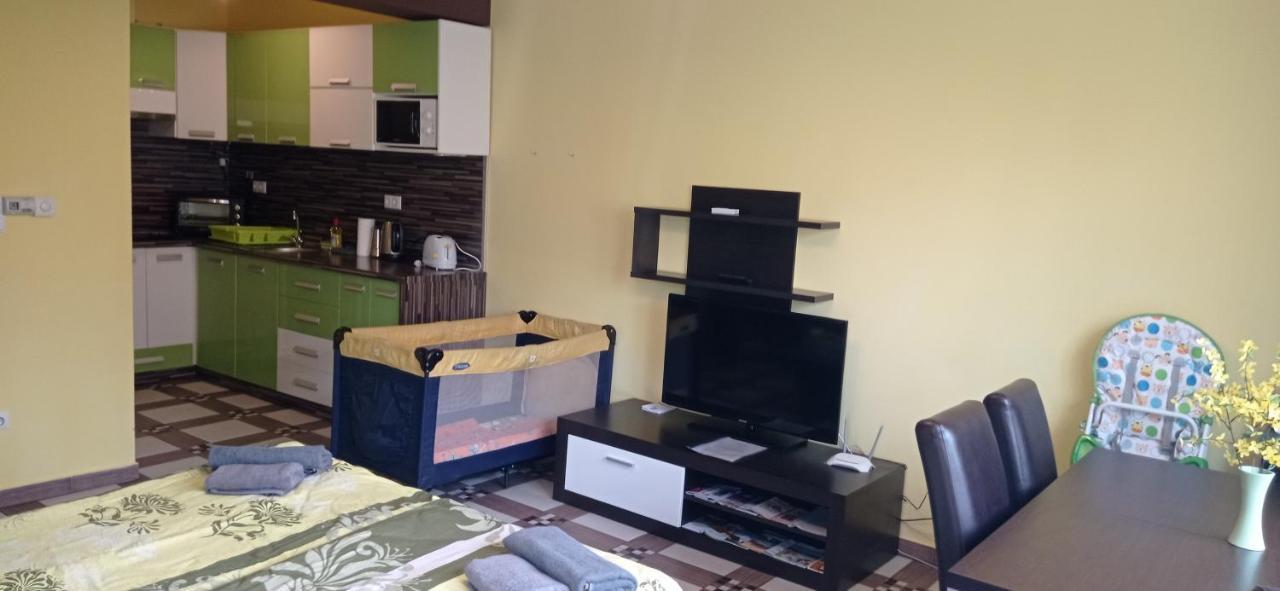 Aqua-Vital Prémium Apartmanok Hajdúszoboszló Esterno foto